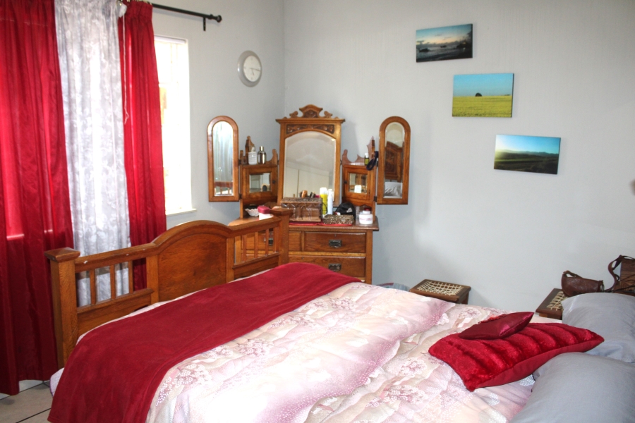 2 Bedroom Property for Sale in Riversdale Western Cape